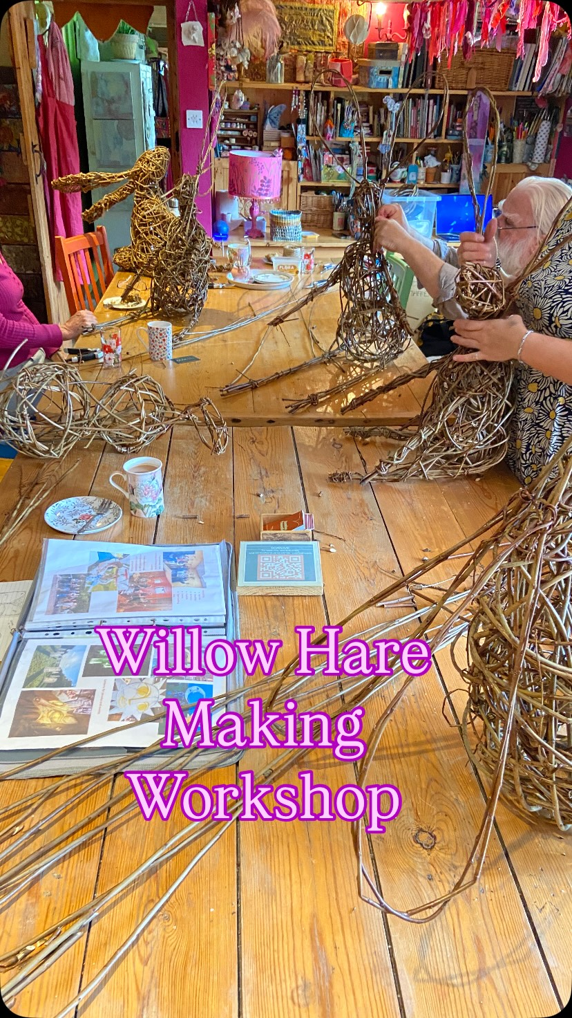 Long ears, lovely wonky personalities and a whole lot of willow! 🌿🐇

Yesterday’s willow hare sculpture workshop at Mad Hatter Studio with @jfassenfelt.design was a full day of weaving, shaping and bringing these wonderful characters to life. It took patience and perseverance, but just look at the beautiful sculptures we created—each with a personality of its own! They are not quite finished yet … we will be adding some more willow later today 

Thank you, Jasmine, for guiding us, and everyone who joined us for a day of creativity. A long day, but such rewarding results. 

#willowweaving #creativehappylife #willowsculpture #workshops #studiolife