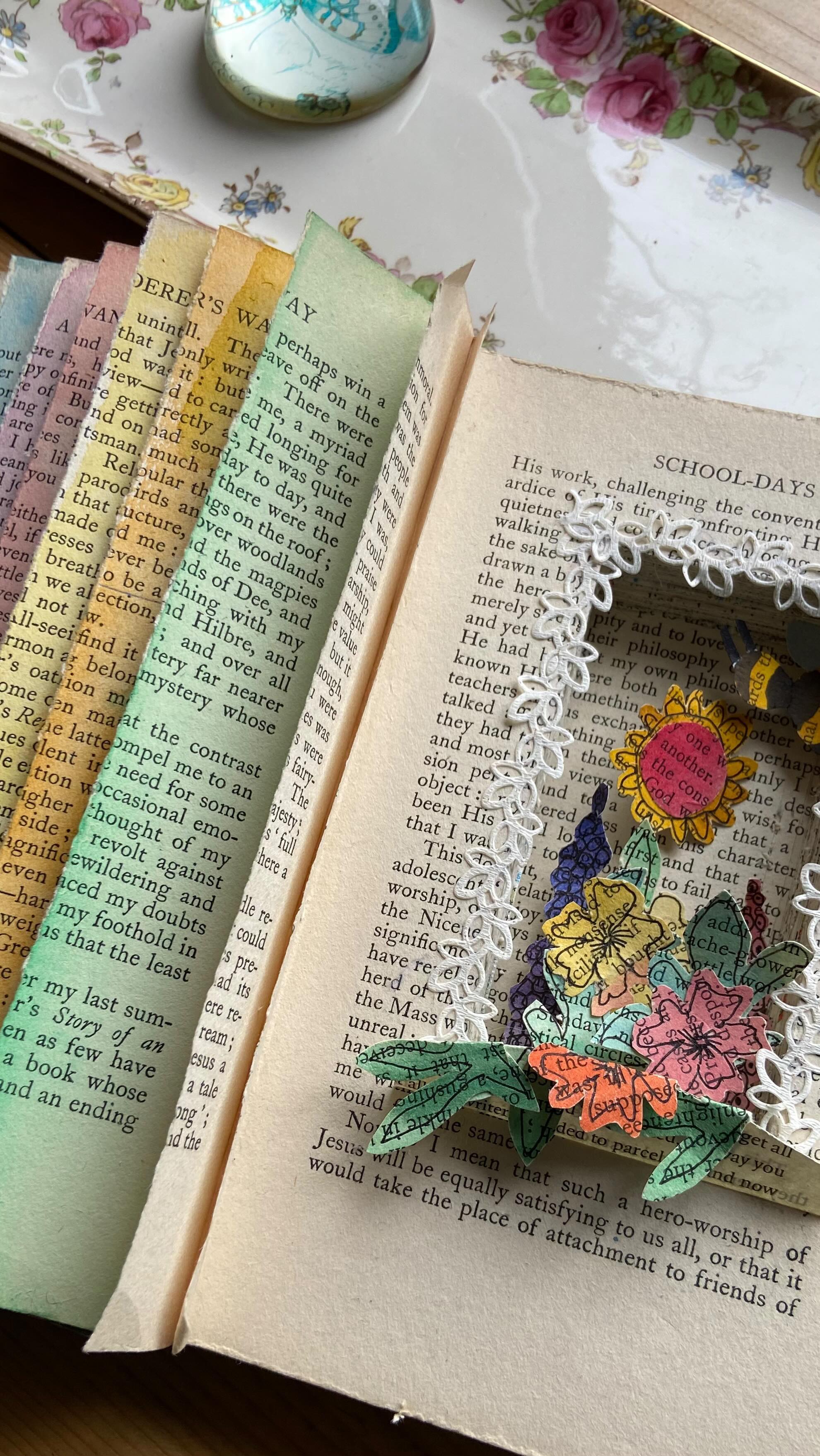 Fantastic day workshop with @just.so.sara on #internationalwomensday making exquisite little secret book sculptures … definitely one to do again . Check out link for more workshops! @visitsouthdevon @visitplymouth @cultureisalive 
-
-
-
-
-
#workshops #studiolife #bookart #bookstagram #booksculpture #reuse #reclaim #upcycled #metime #soulfood #timeout